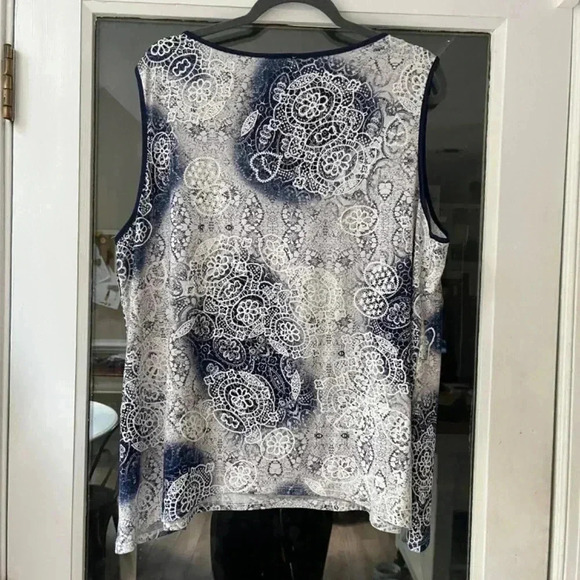 Exclusive One Blue Tank 3x - Picture 3 of 4